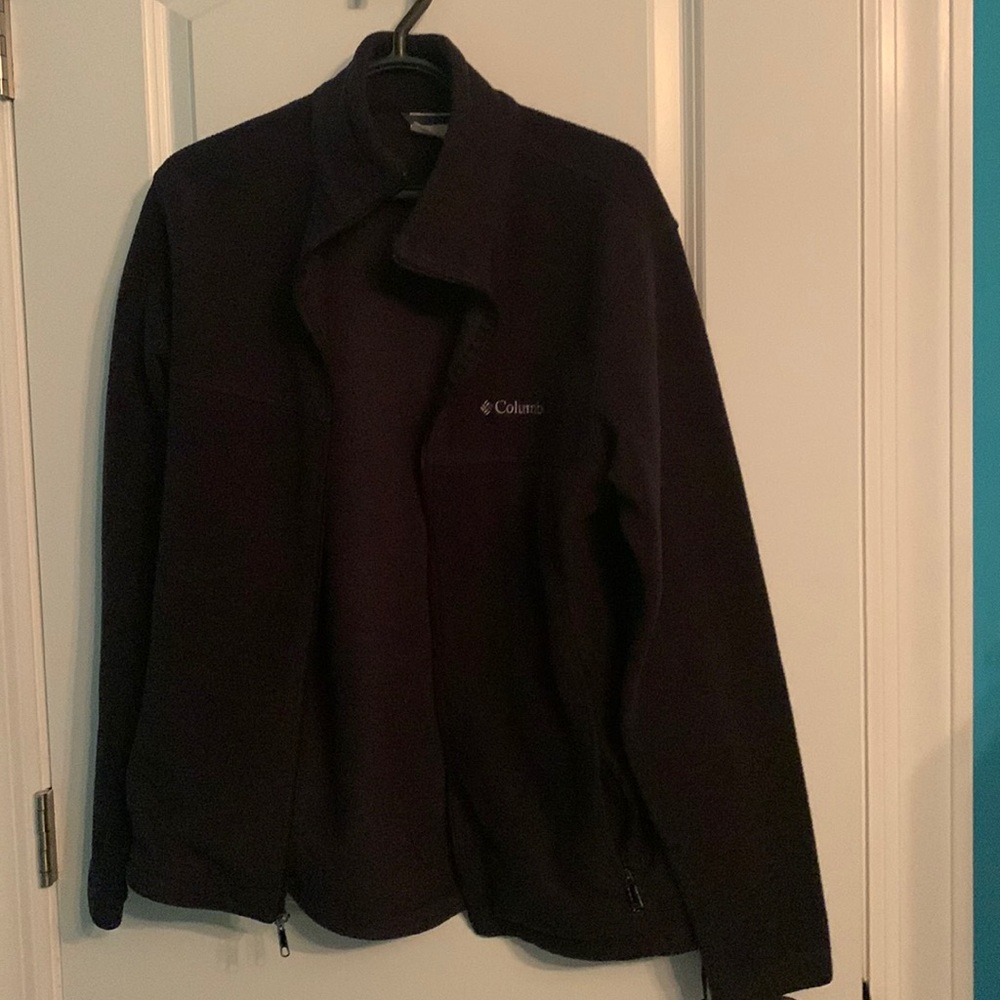 black Columbia zip up sweater